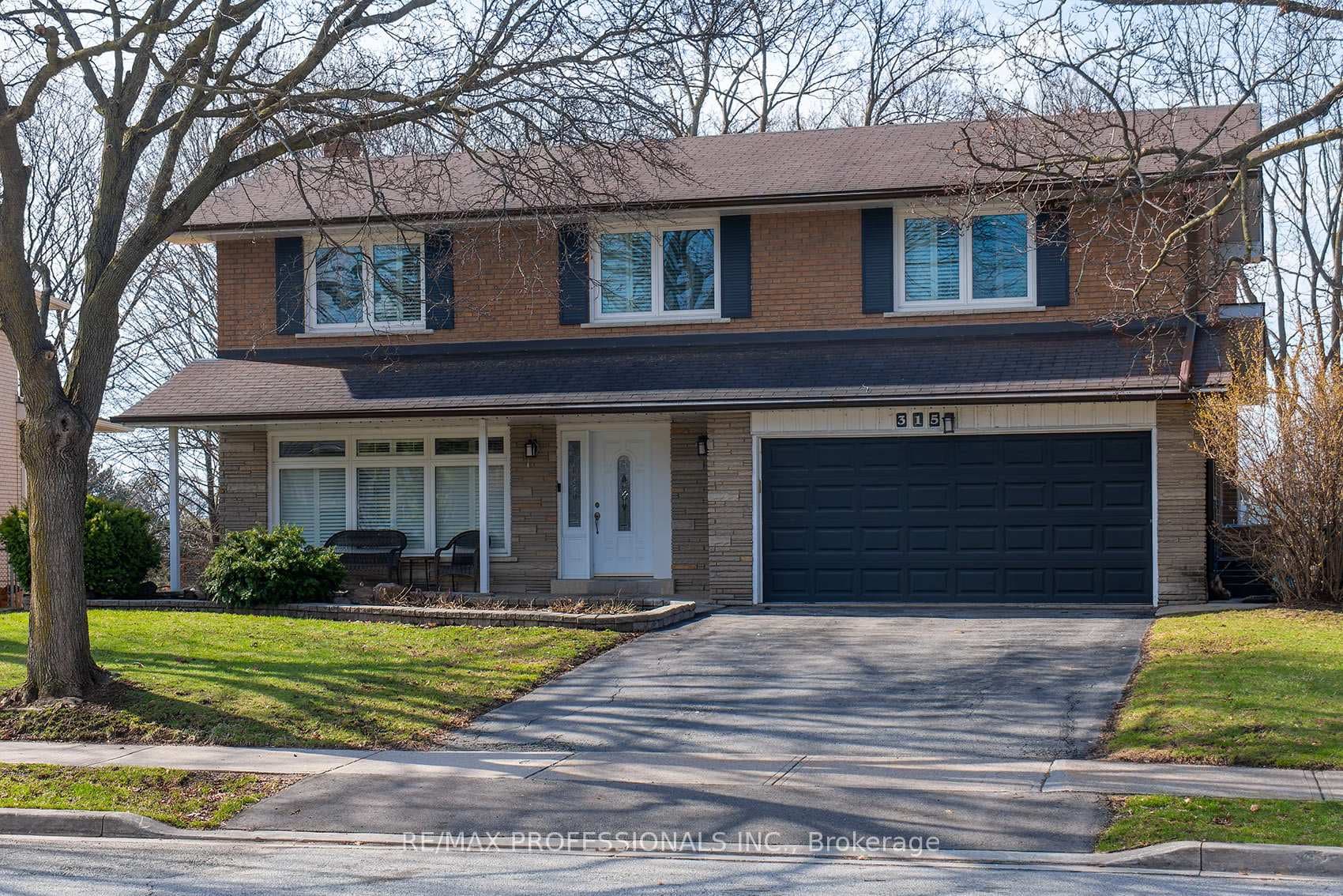 315 Markland Drive - Detached photo 1 of 41 in Etobicoke (Islington / Rexdale), Ontario