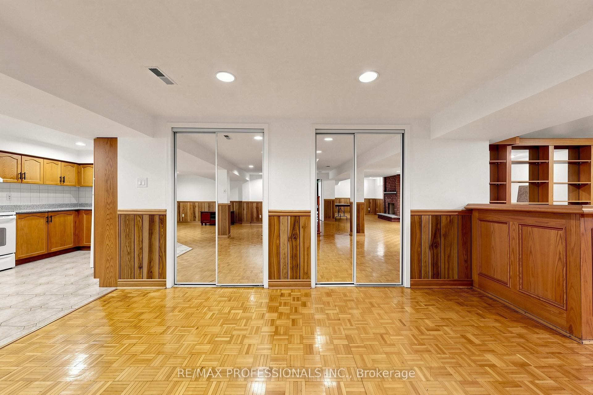 970 Silversmith Drive - Detached photo 38 of 50 in Mississauga, Ontario