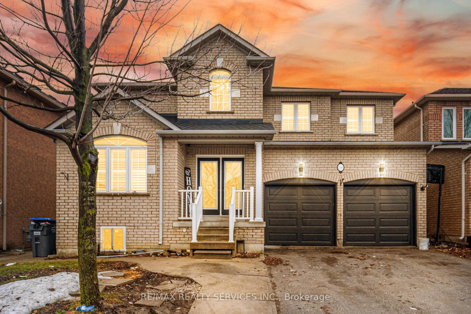 248 Edenbrook Hill Drive - Detached for sale in Heart Lake, Ontario