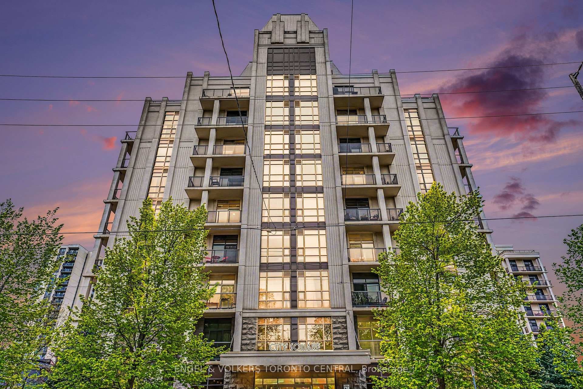 90 Charlton Avenue Unit 706 - Condo photo 1 of 20 in Hamilton, Ontario
