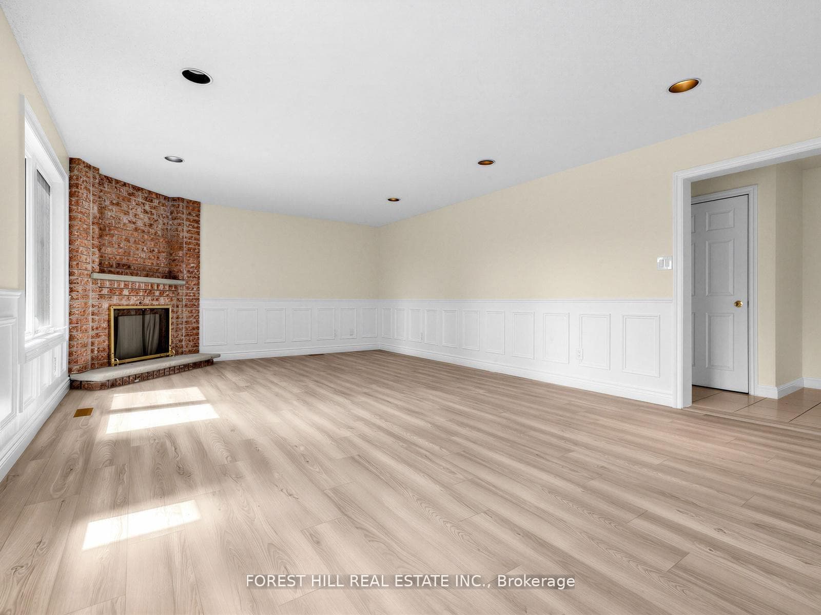 477 Cummer Avenue - Detached photo 11 of 50 in Willowdale / Newtonbrook, Ontario