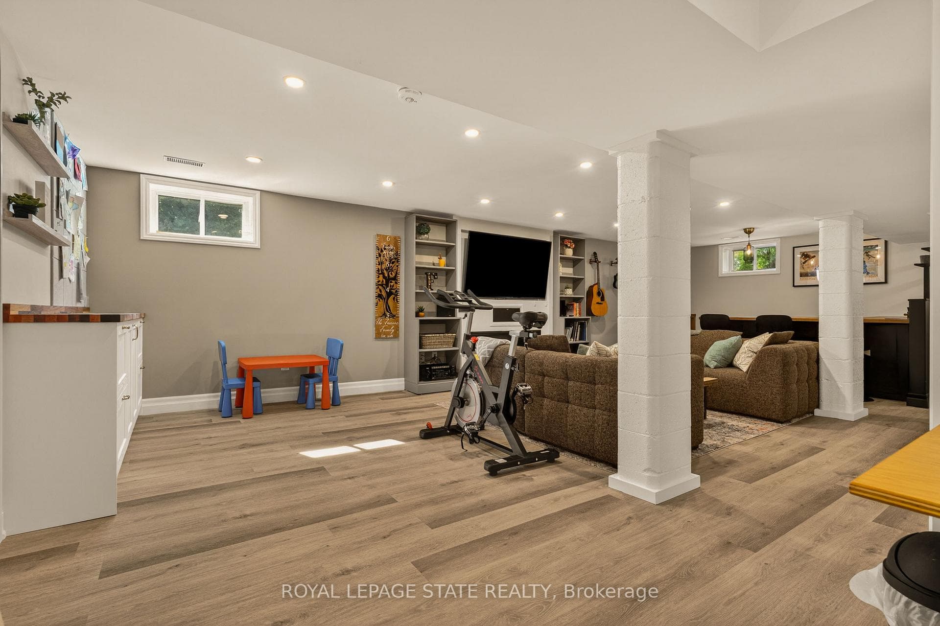 1396 Niels Avenue - Detached photo 28 of 50 in Burlington, Ontario