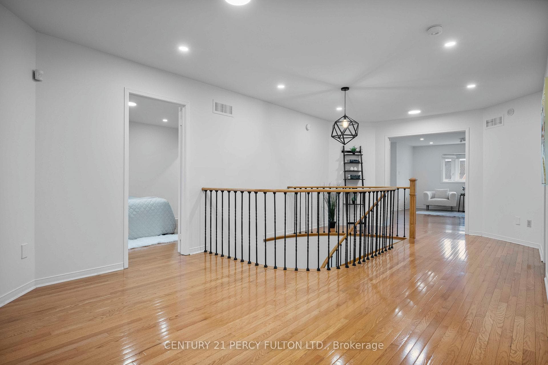 5393 Glen Erin Drive - Detached photo 39 of 48 in Mississauga, Ontario