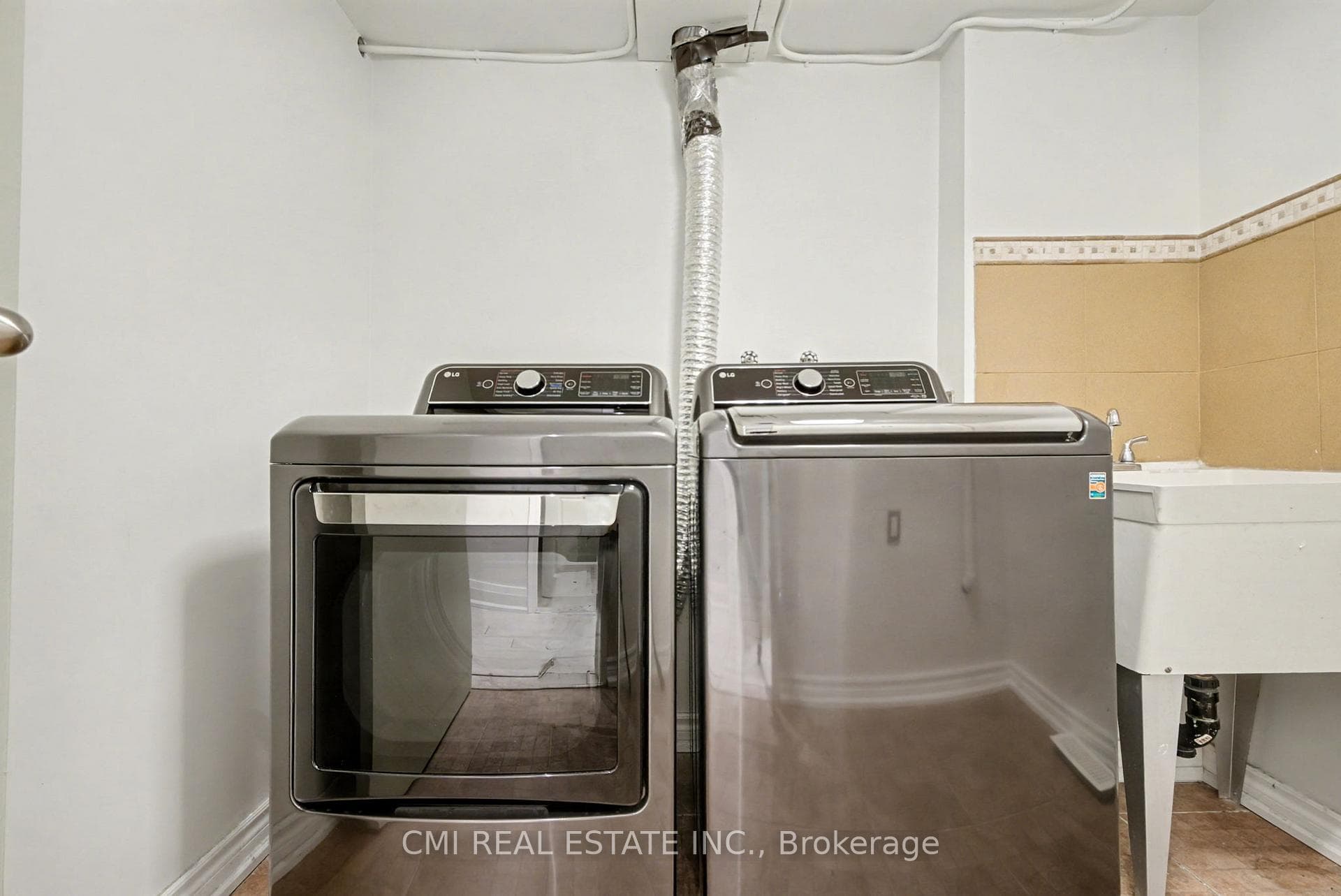 460 Martin Grove Road - Detached photo 25 of 38 in Etobicoke (Islington / Rexdale), Ontario