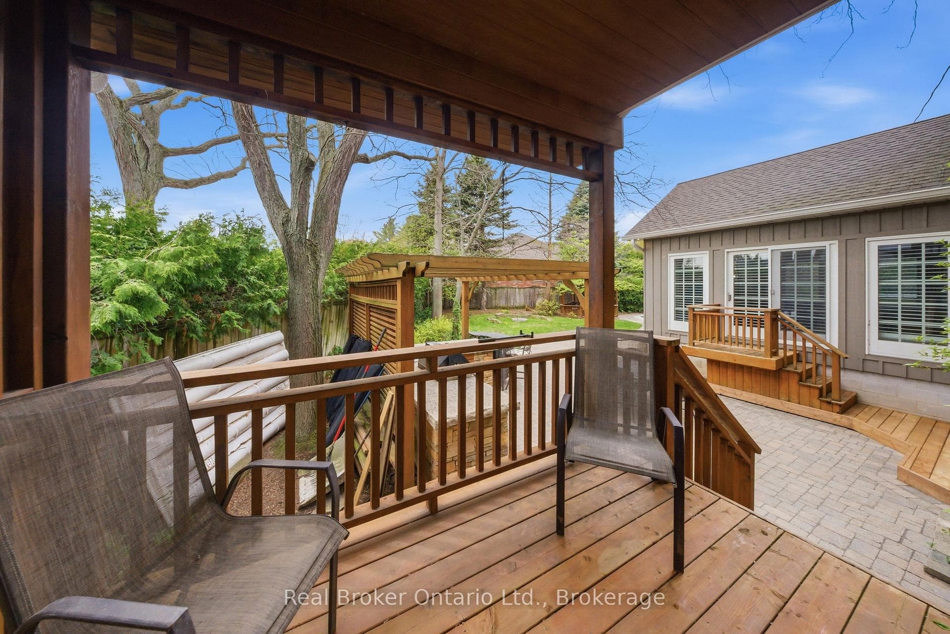 383 North Shore Boulevard - Detached photo 33 of 46 in Burlington, Ontario