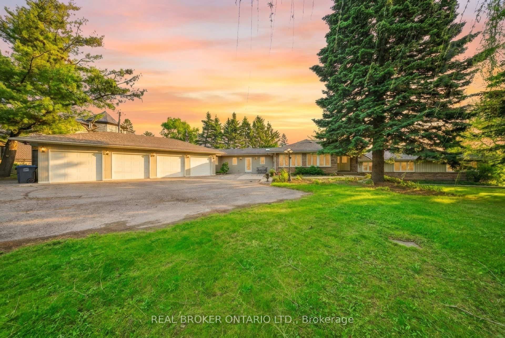 529 Conservation Drive - Detached photo 5 of 45 in Brampton, Ontario