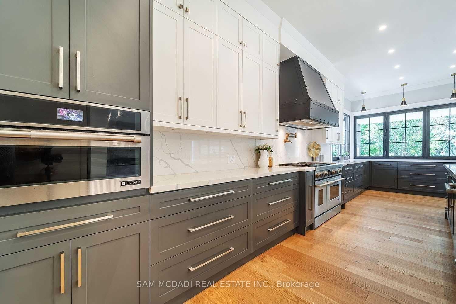 584 Fourth Line - New Construction photo 8 of 50 in Oakville, Ontario