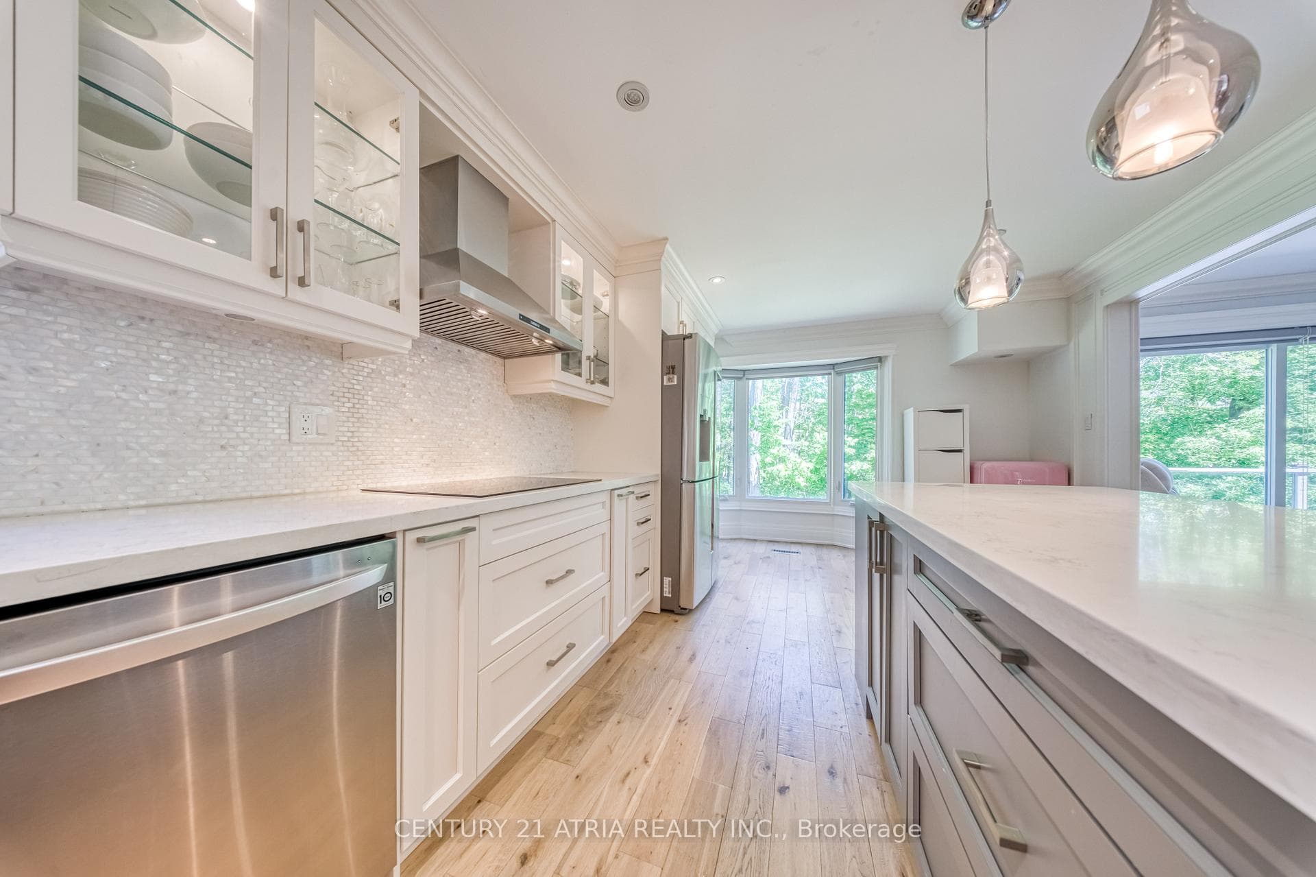 474 Hidden Trail N/A - Detached photo 8 of 47 in Thornhill / Willowdale, Ontario