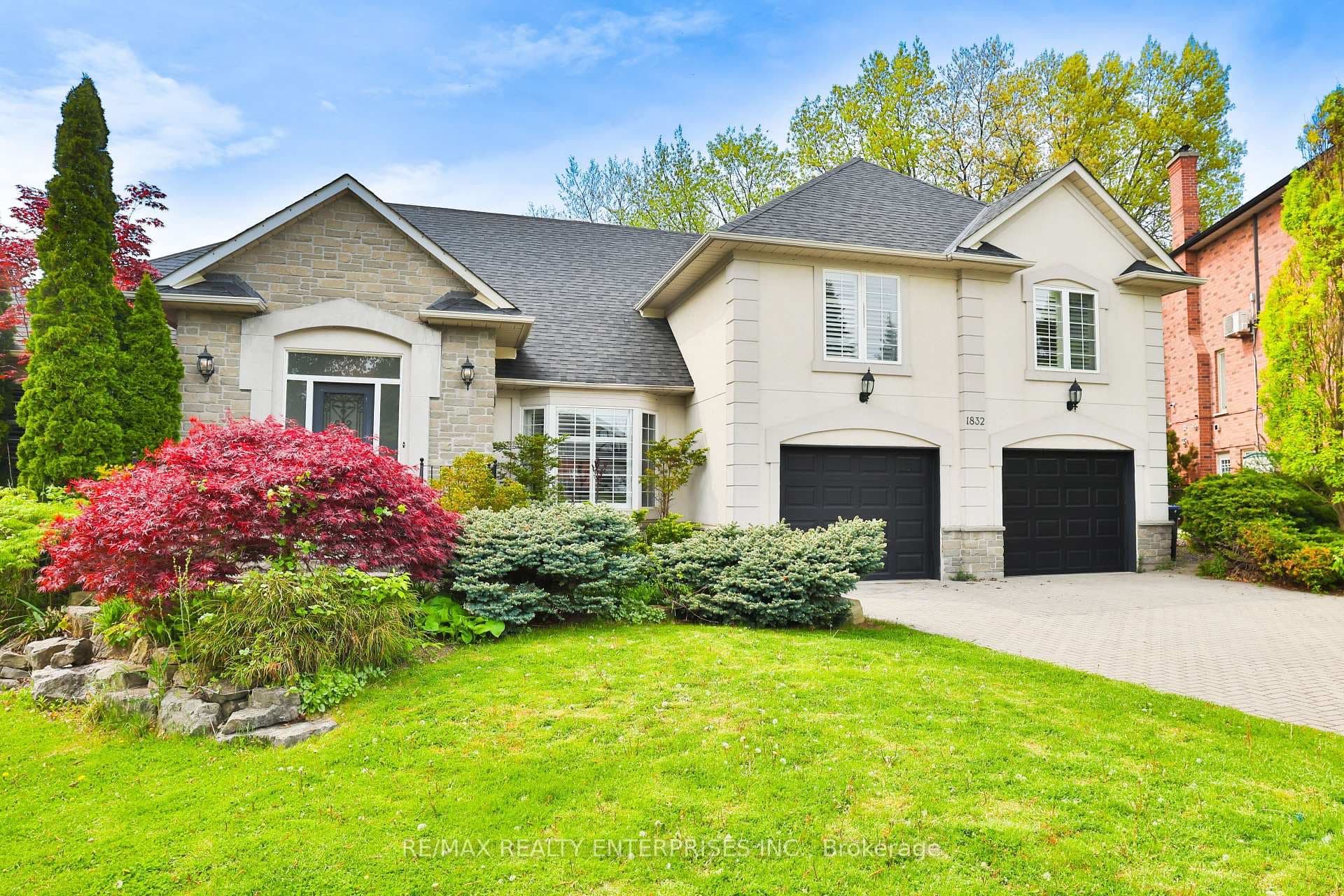 1832 Chesbro Court - Detached photo 4 of 44 in Mississauga, Ontario