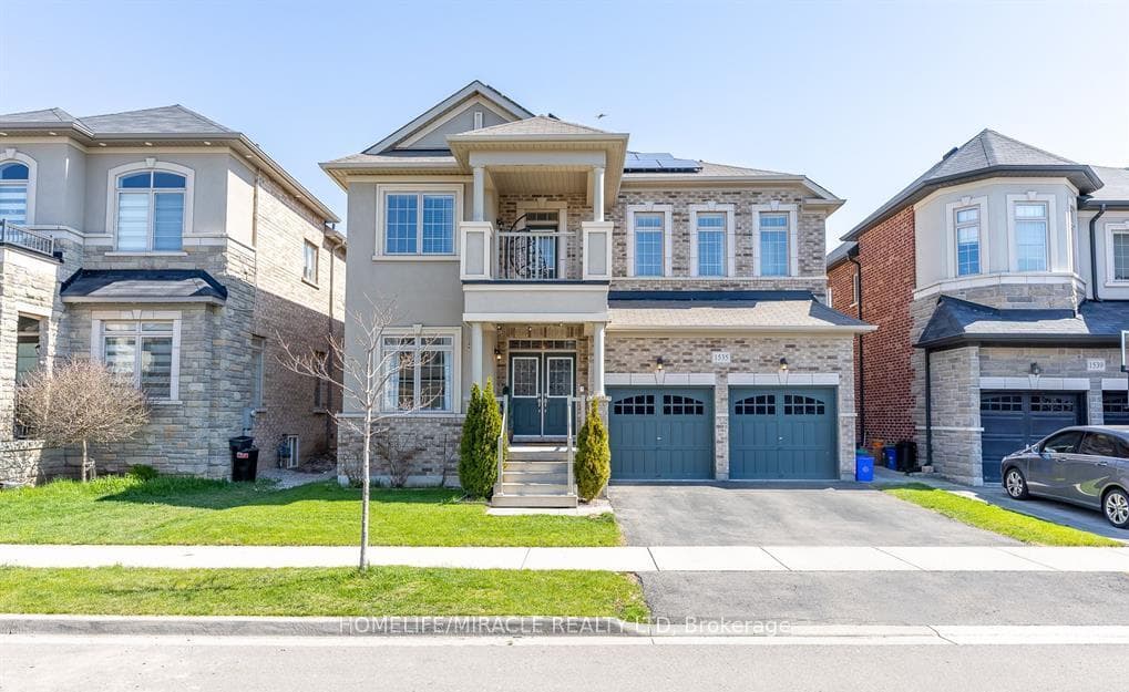 1535 Mendelson Heights - home for sale in Milton, Ontario