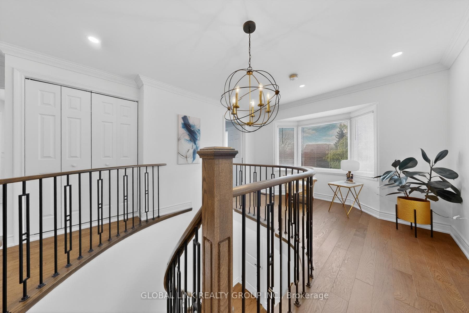 2141 Galena Crescent - Detached photo 16 of 37 in Oakville, Ontario