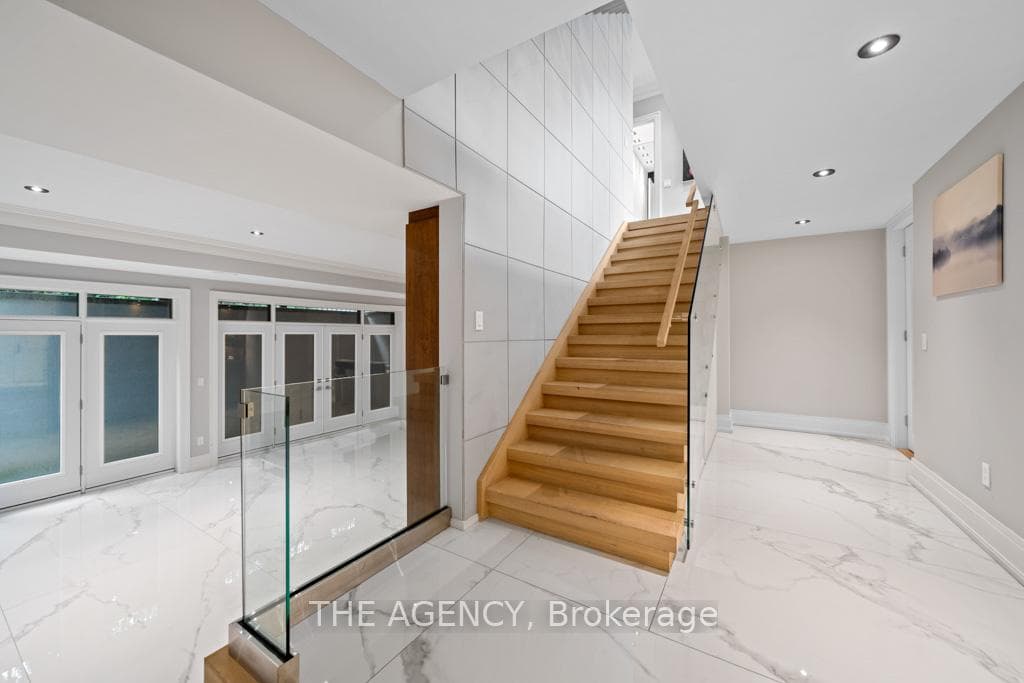 8 Frivick Court - Detached photo 40 of 47 in Willowdale / Newtonbrook, Ontario