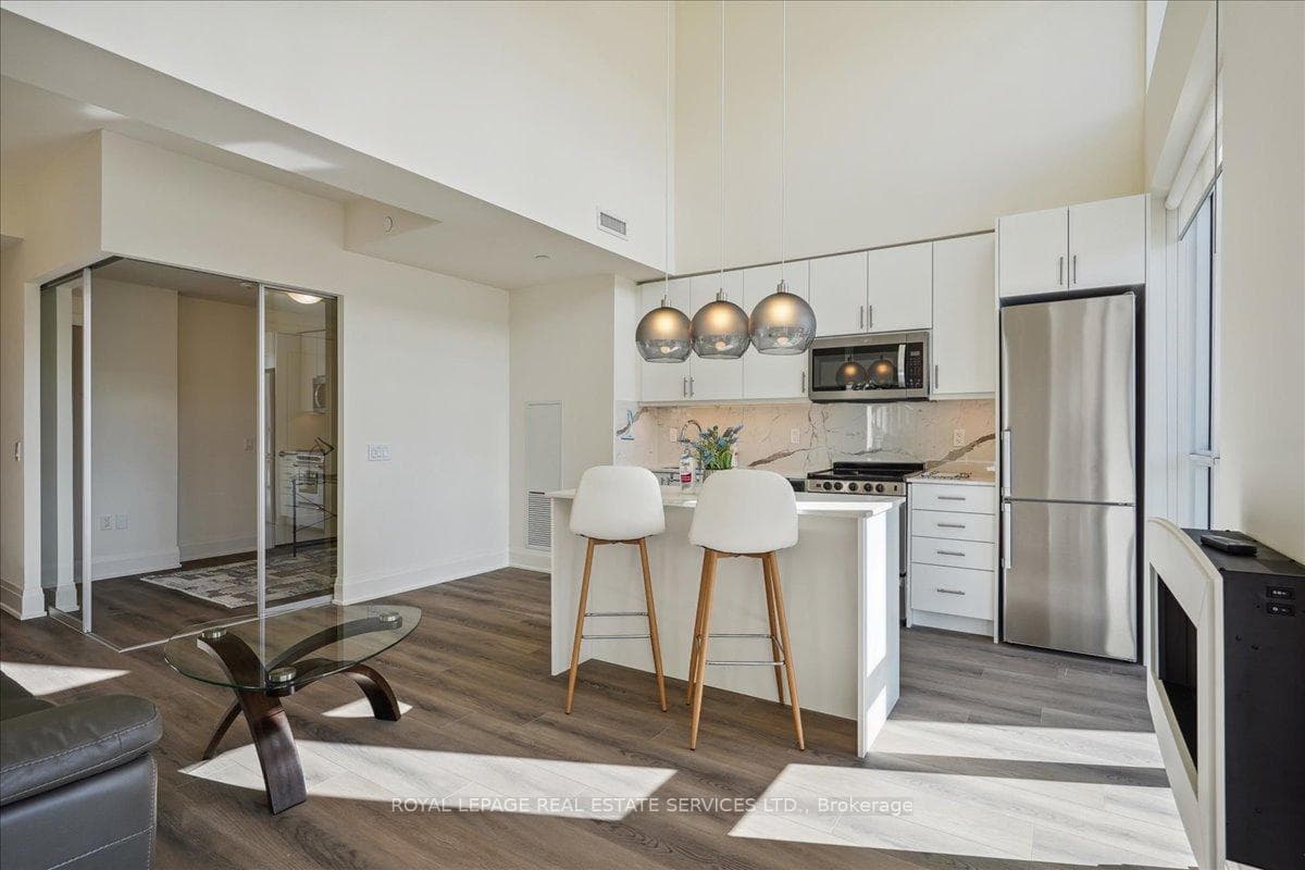 509 Dundas Street Unit 103 - Condo photo 7 of 40 in Oakville, Ontario