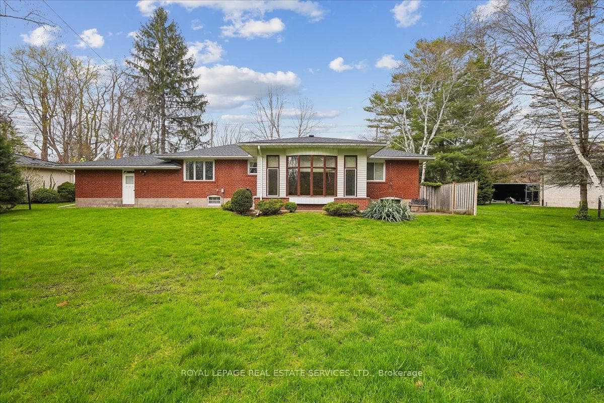 151 Wedgewood Drive - Detached photo 23 of 36 in Oakville, Ontario