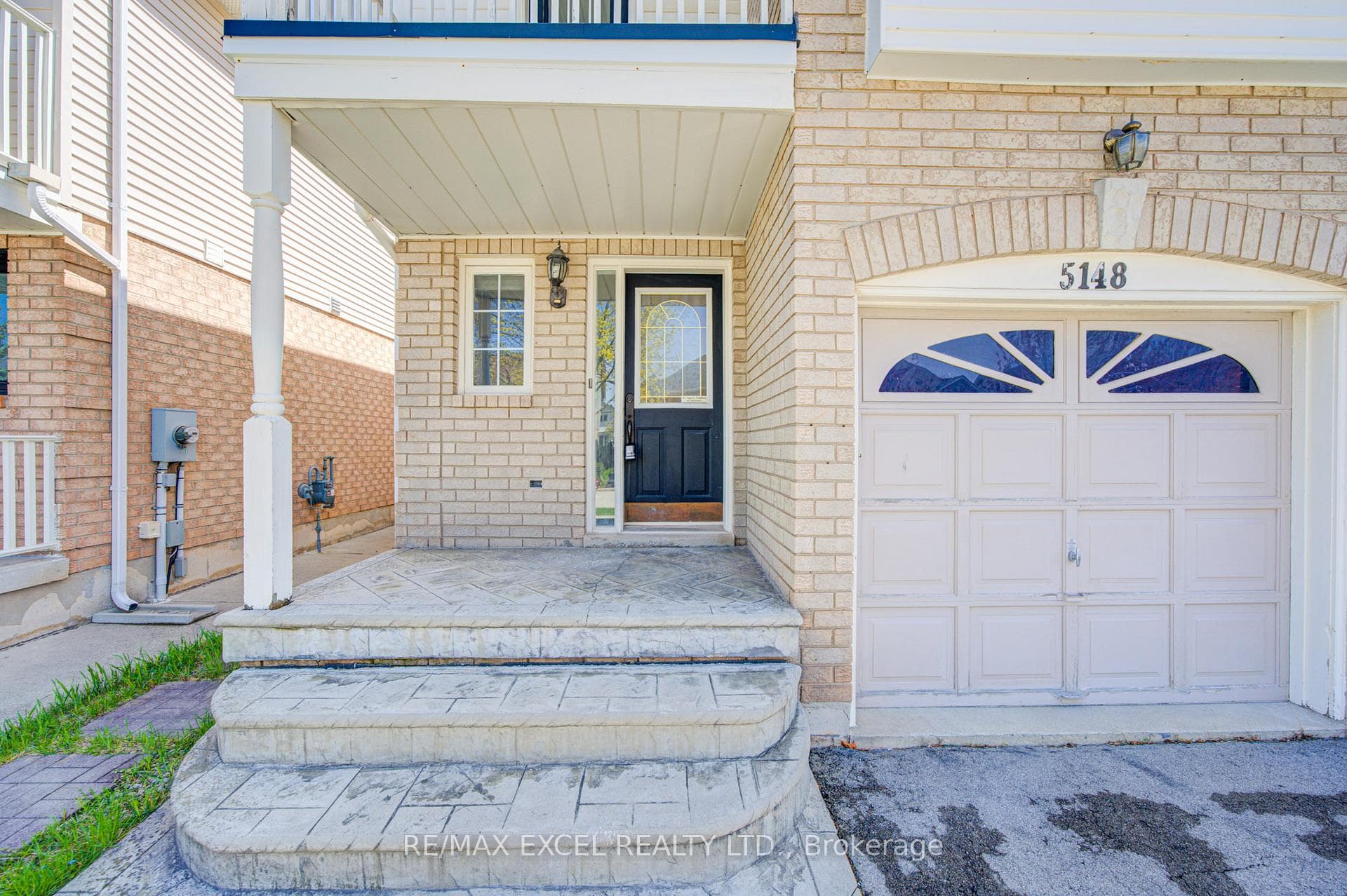 5148 Porter Street - Semi-Detached photo 4 of 48 in Burlington, Ontario