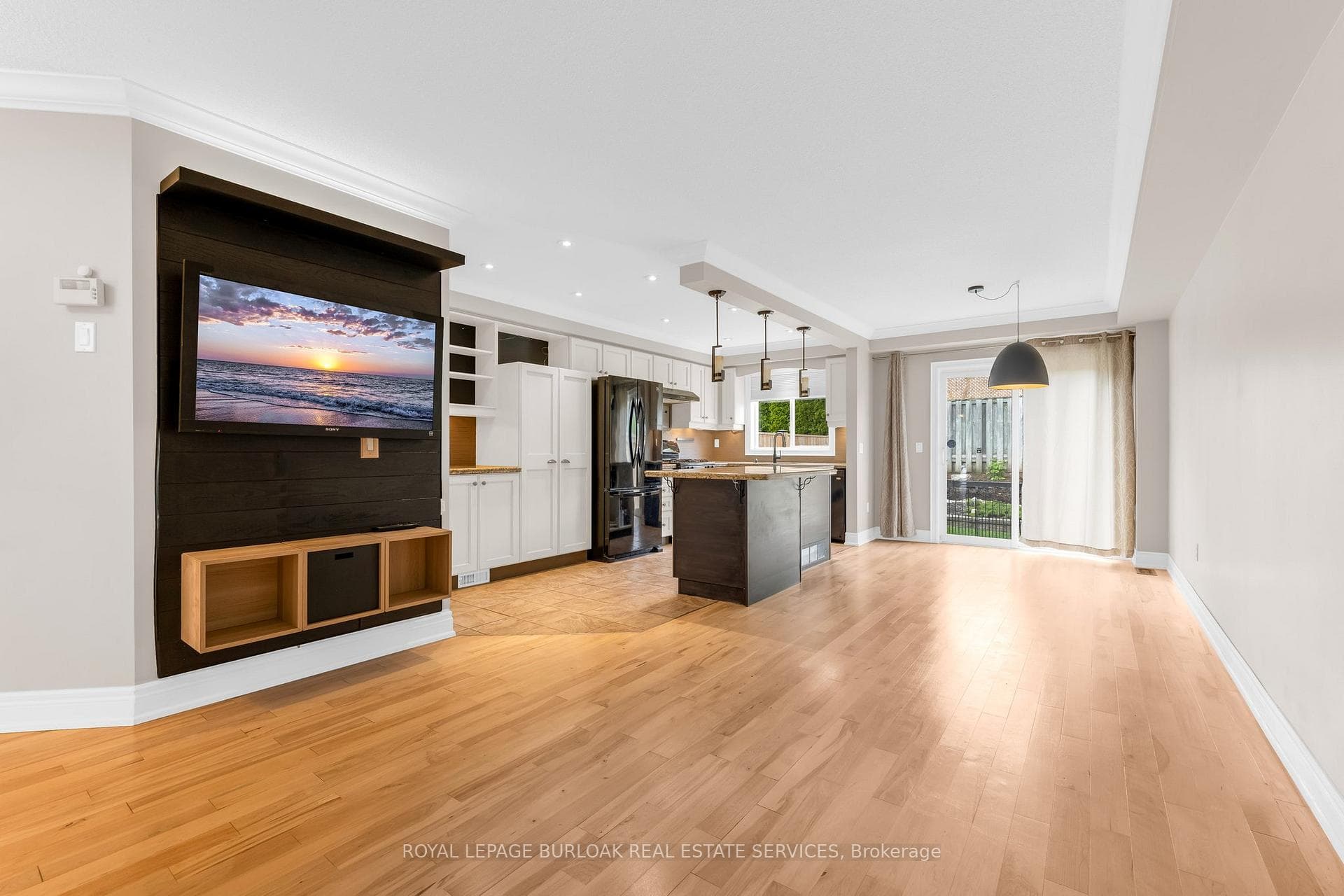 710 Spring Gardens Road Unit 20 - Condo photo 7 of 45 in Burlington, Ontario
