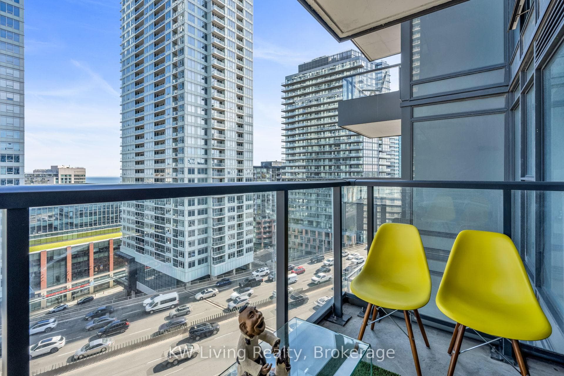 70 Queens Wharf Road Unit 1601 - Condo photo 34 of 37 in Downtown Toronto / Waterfront, Ontario