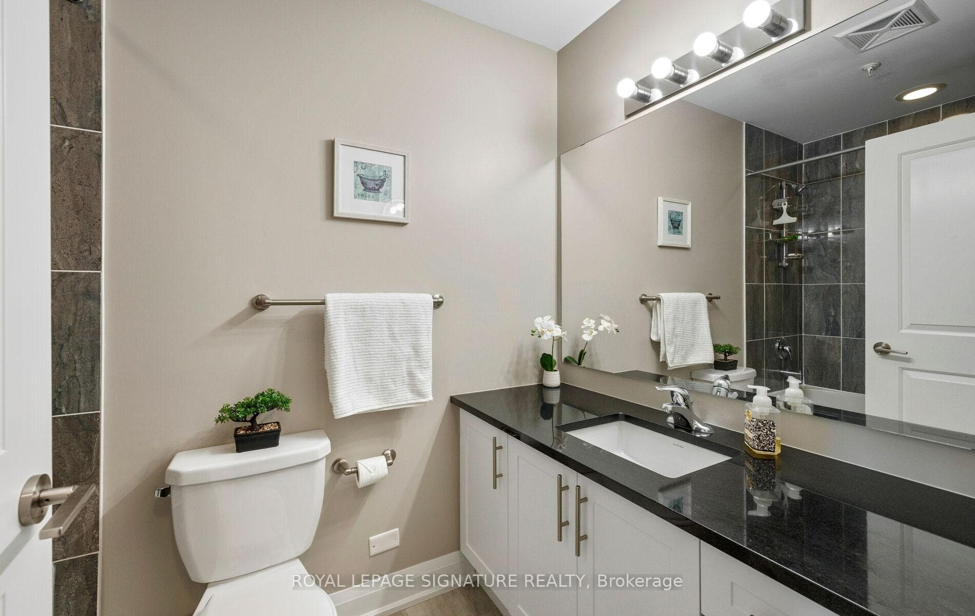 55 Yorkland Boulevard Unit PH1202 - Condo photo 38 of 50 in Brampton, Ontario