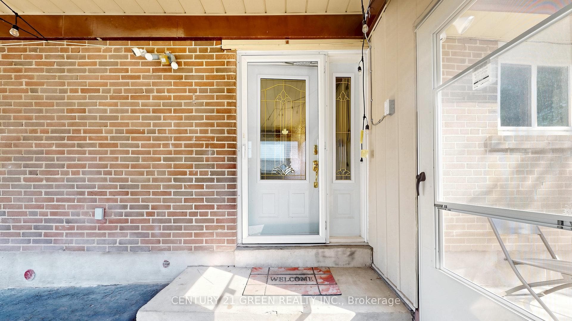 95 Kearney Drive - Detached photo 4 of 45 in Etobicoke (West Mall / Rexdale), Ontario