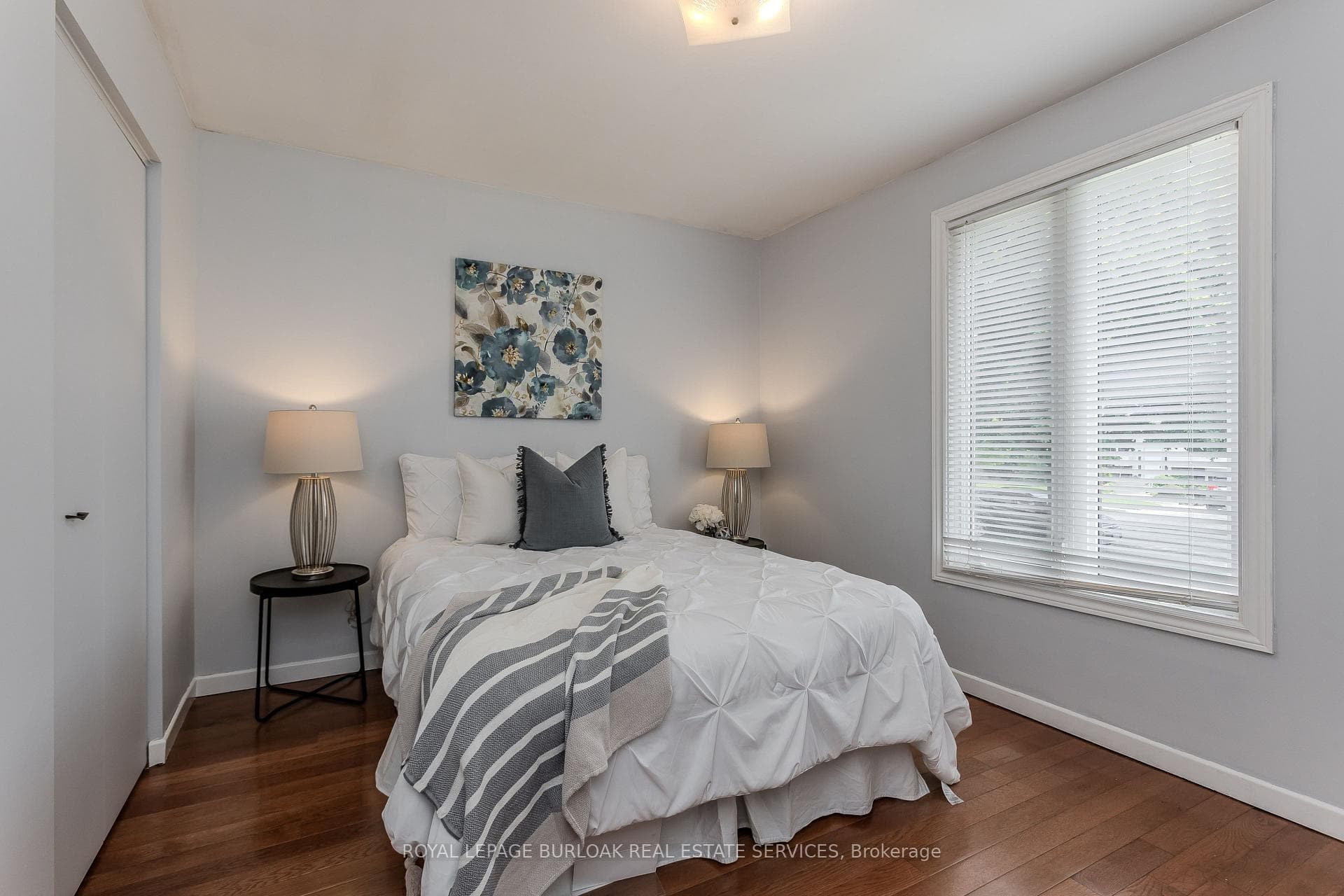 3125 Michael Crescent - Detached photo 13 of 34 in Burlington, Ontario
