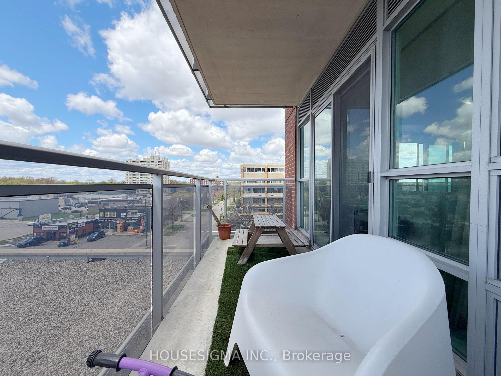 215 Queen Street Unit 509 - Condo photo 19 of 33 in Brampton, Ontario