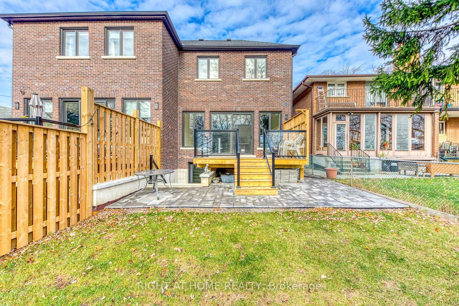 5 Enfield Avenue - Semi-Detached photo 35 of 35 in Liberty Village / Parkdale / South Parkdale, Ontario