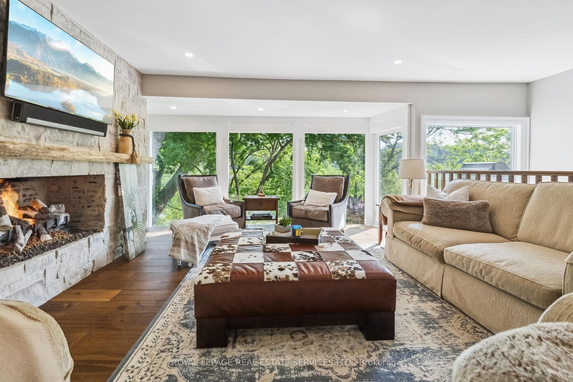 382 Trafalgar Road - Detached photo 10 of 50 in Oakville, Ontario