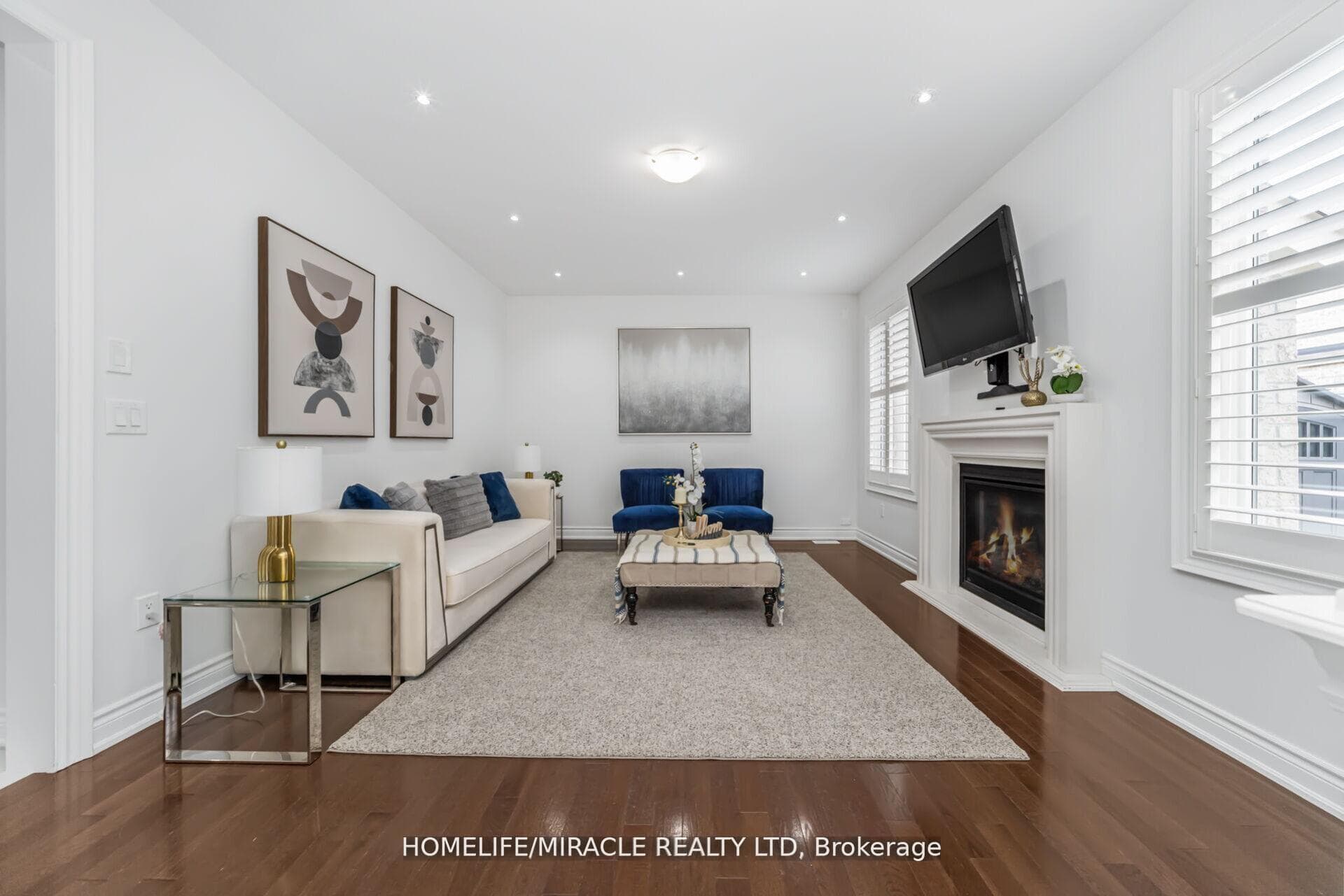 10 Kenora Street - Detached photo 12 of 50 in Brampton, Ontario