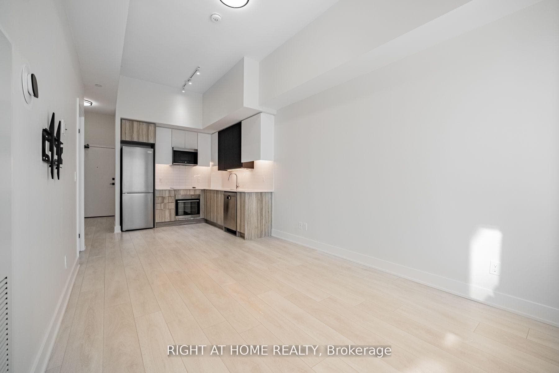 2485 Taunton Road Unit 451 - Condo photo 14 of 27 in Oakville, Ontario