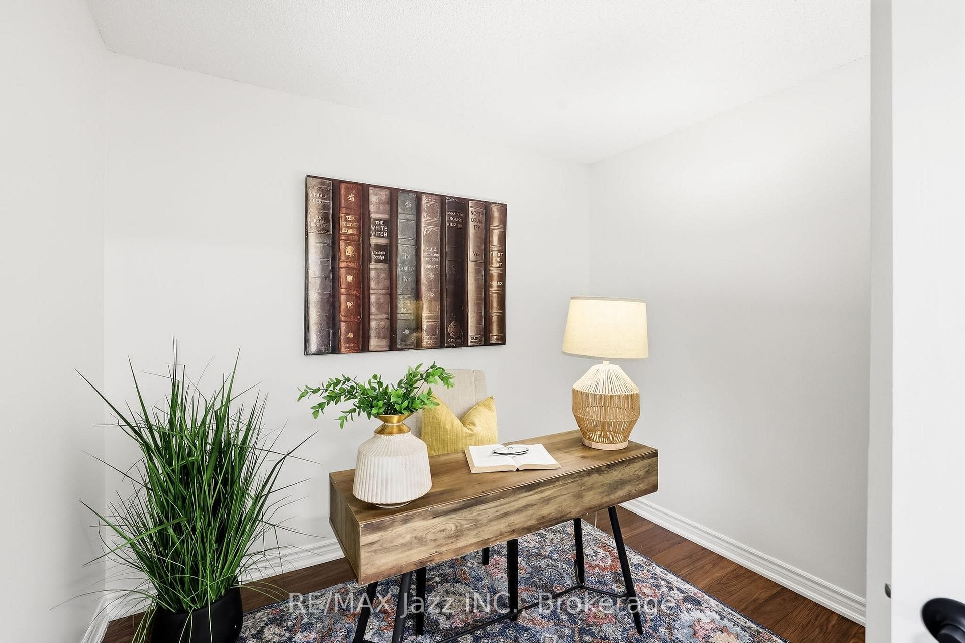 16 Dallimore Circle Unit 307 - Condo photo 21 of 50 in Don Mills / Parkwoods / Victoria Village, Ontario