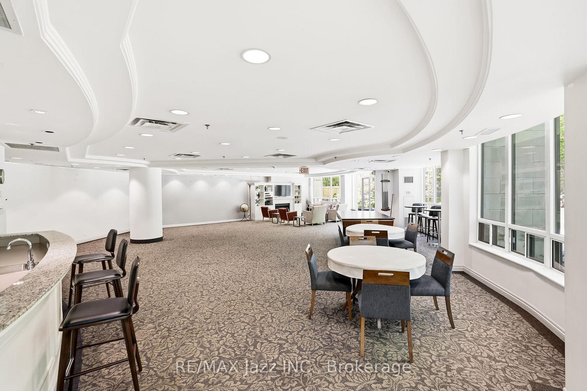 16 Dallimore Circle Unit 307 - Condo photo 40 of 50 in Don Mills / Parkwoods / Victoria Village, Ontario