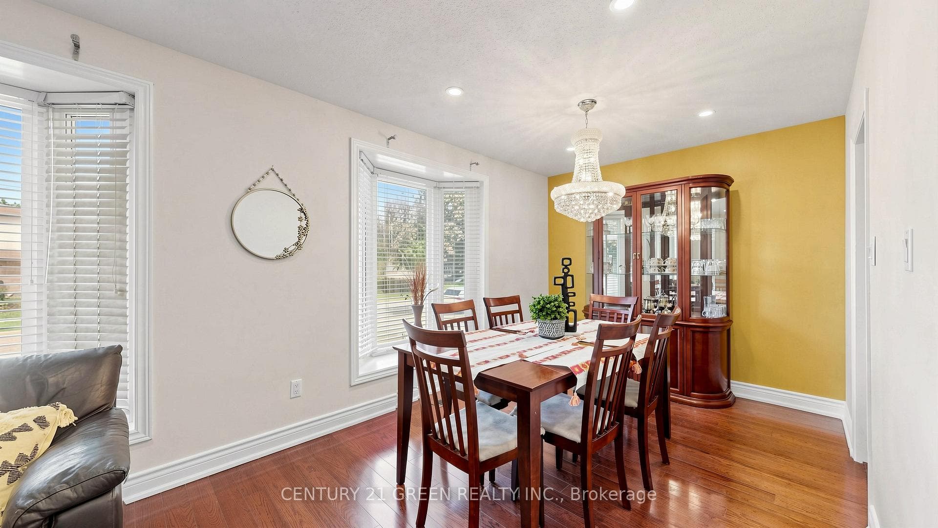 95 Kearney Drive - Detached photo 11 of 45 in Etobicoke (West Mall / Rexdale), Ontario