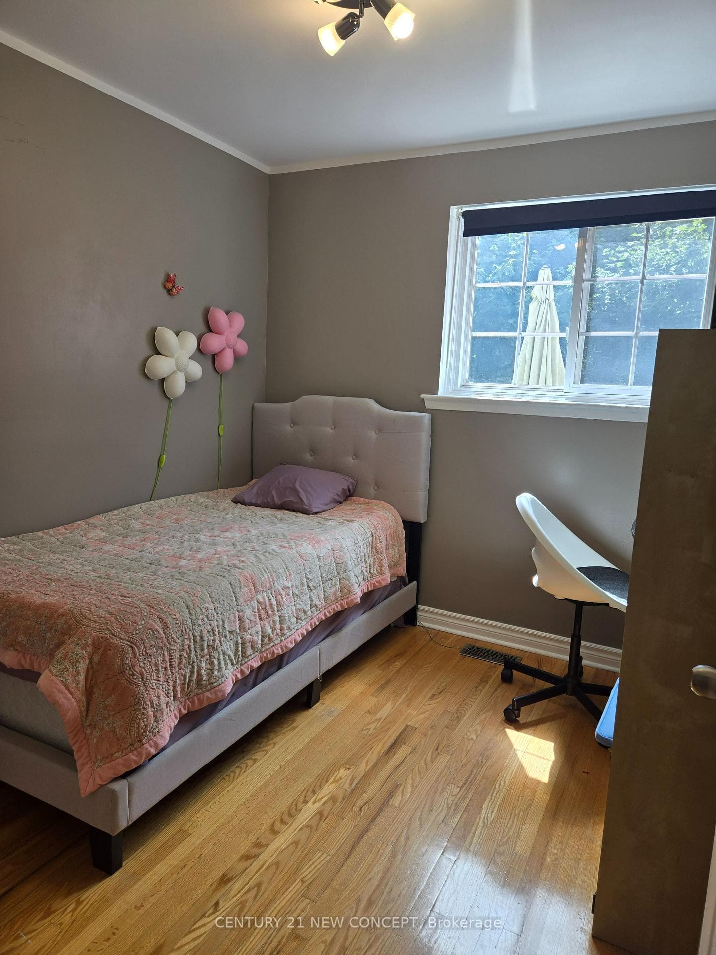 412 Melores Drive - Semi-Detached photo 16 of 26 in Burlington, Ontario
