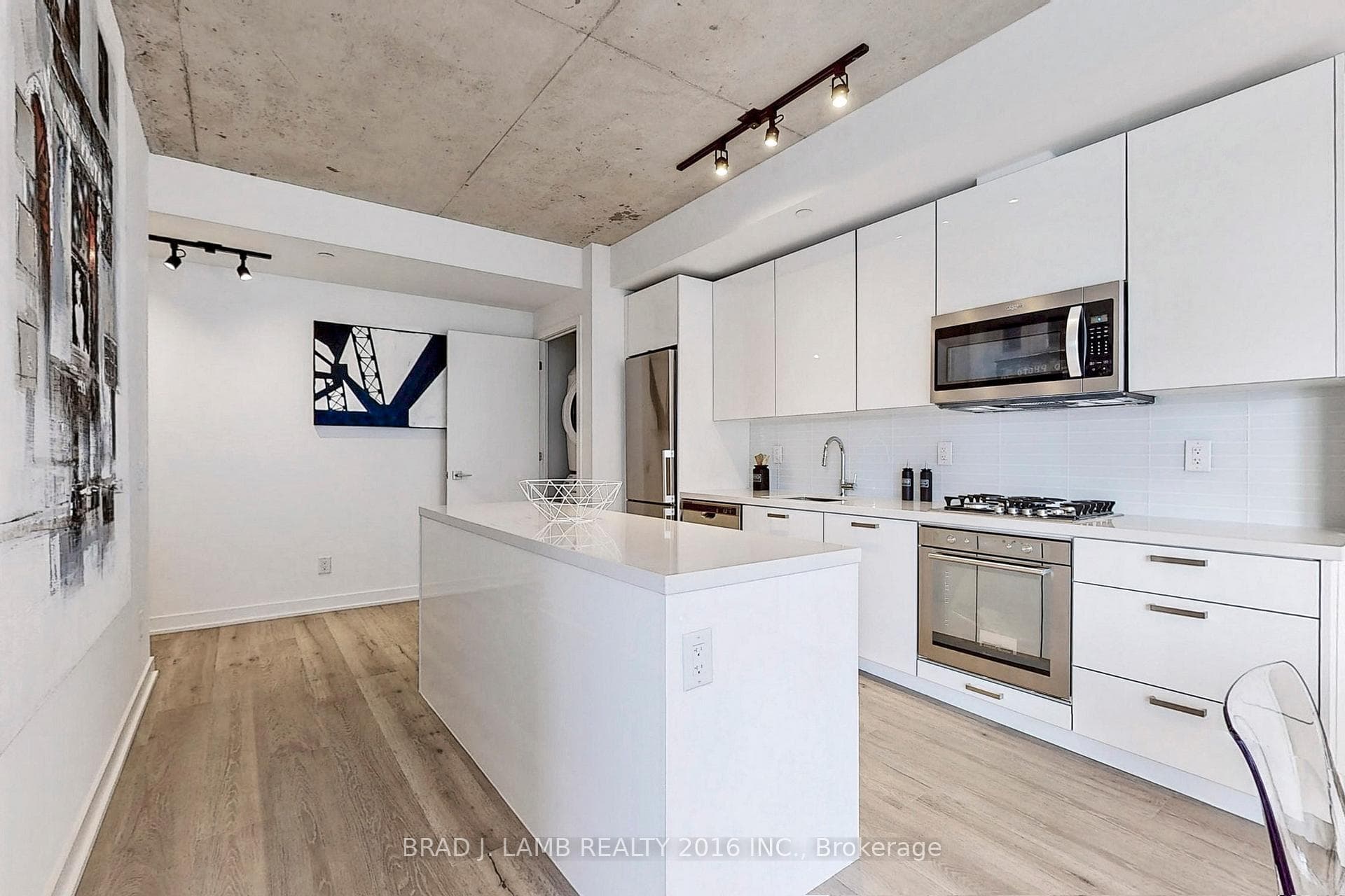 55 Ontario Street Unit 521 - New Construction photo 11 of 46 in Regent Park / Cabbagetown / St. James Town, Ontario