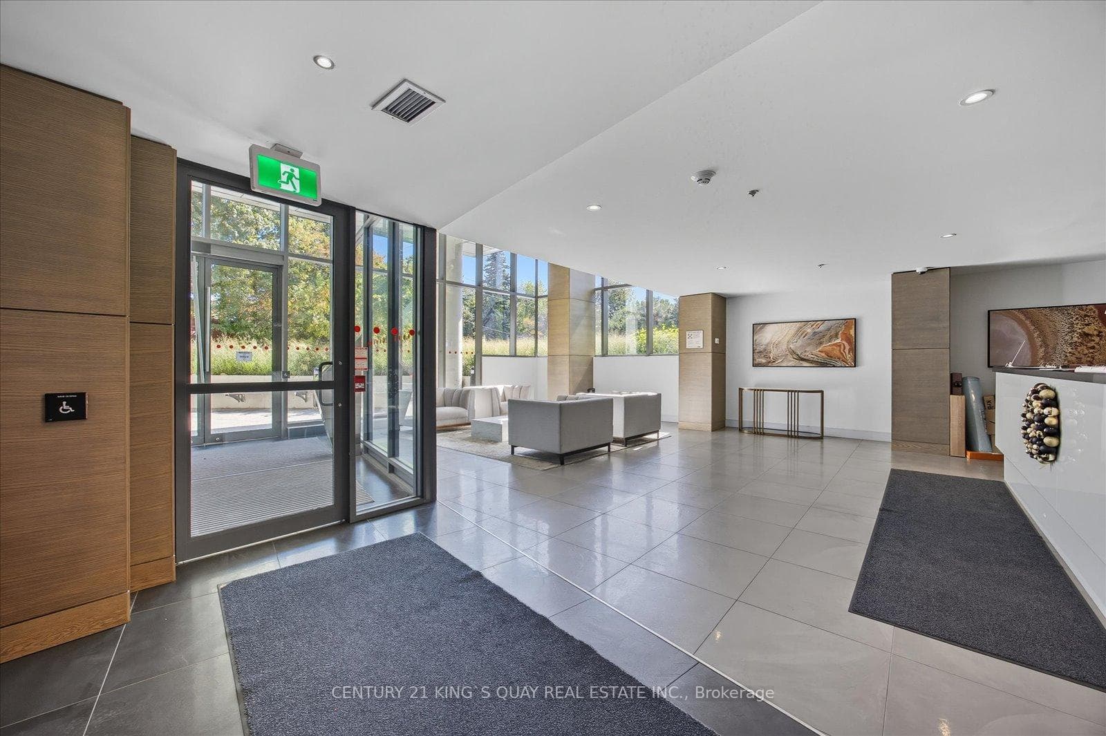 90 Glen Everest Road Unit 1008 - Condo photo 4 of 50 in Birch Cliff / Cliffside, Ontario