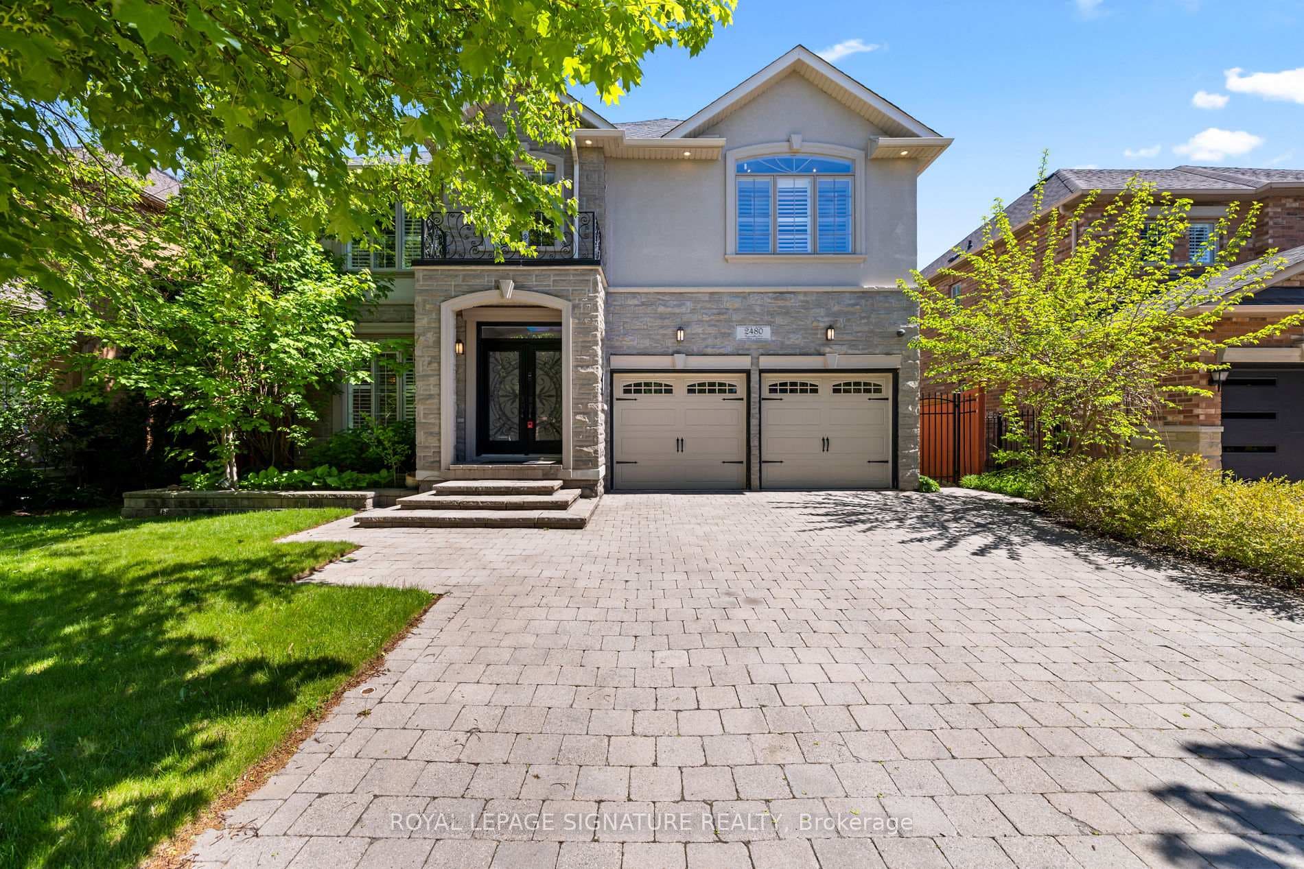 2480 Upper Valley Crescent - Detached photo 1 of 50 in Oakville, Ontario