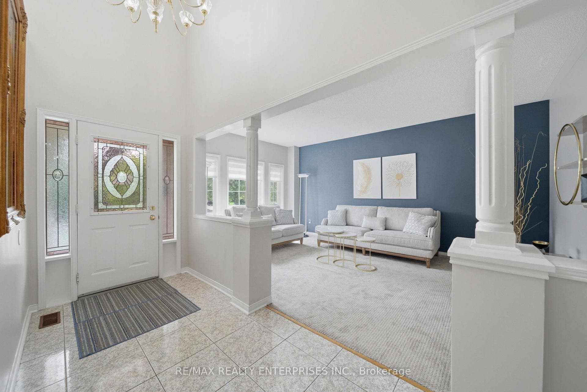 5811 Cornell Crescent - Detached photo 6 of 49 in Mississauga, Ontario