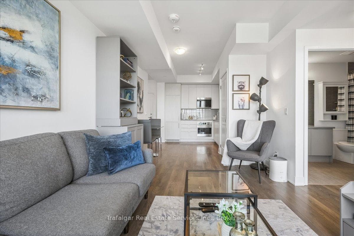 297 Oak Walk Drive Unit 1807 - Condo photo 22 of 35 in Oakville, Ontario