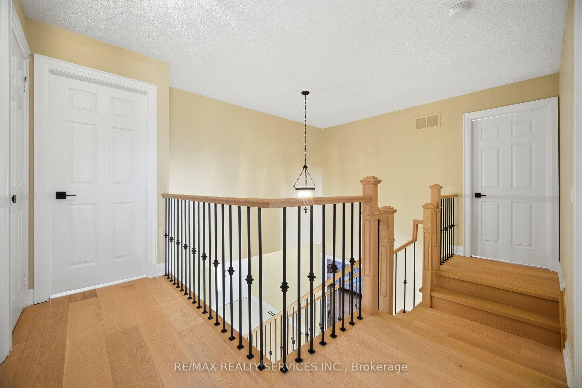 23 Newbury Crescent - Detached photo 23 of 47 in Brampton, Ontario