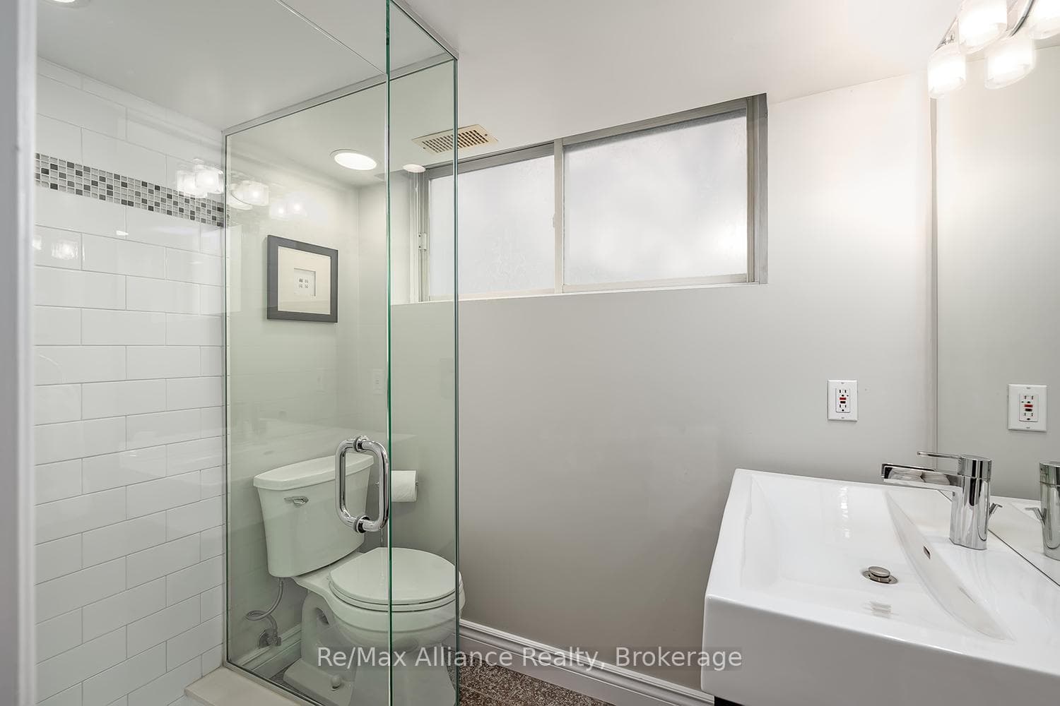 183 Westminster Drive - Detached photo 31 of 44 in Oakville, Ontario