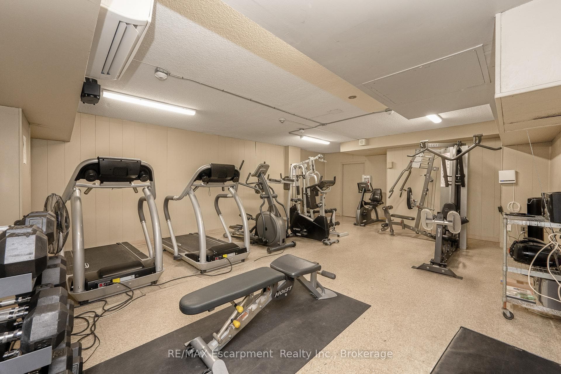 975 WARWICK Court Unit 1501 - Condo photo 21 of 30 in Burlington, Ontario