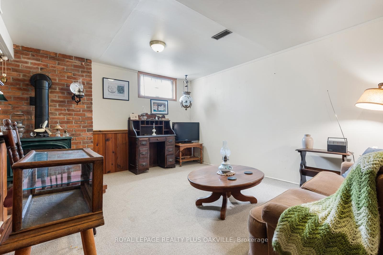 227 Sandwell Drive - Detached photo 20 of 44 in Oakville, Ontario