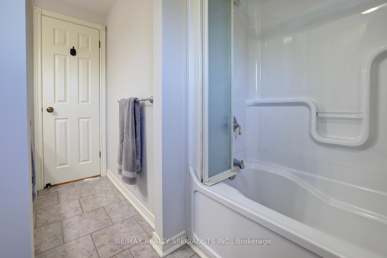 2488 Frankfield Road - Detached photo 26 of 42 in Mississauga, Ontario