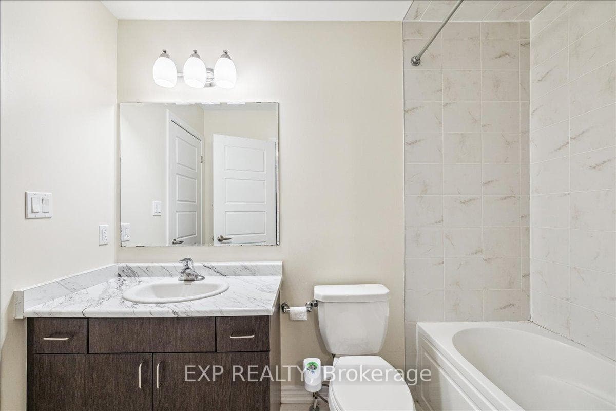 107 Lemieux Court - Townhouse photo 26 of 36 in Milton, Ontario