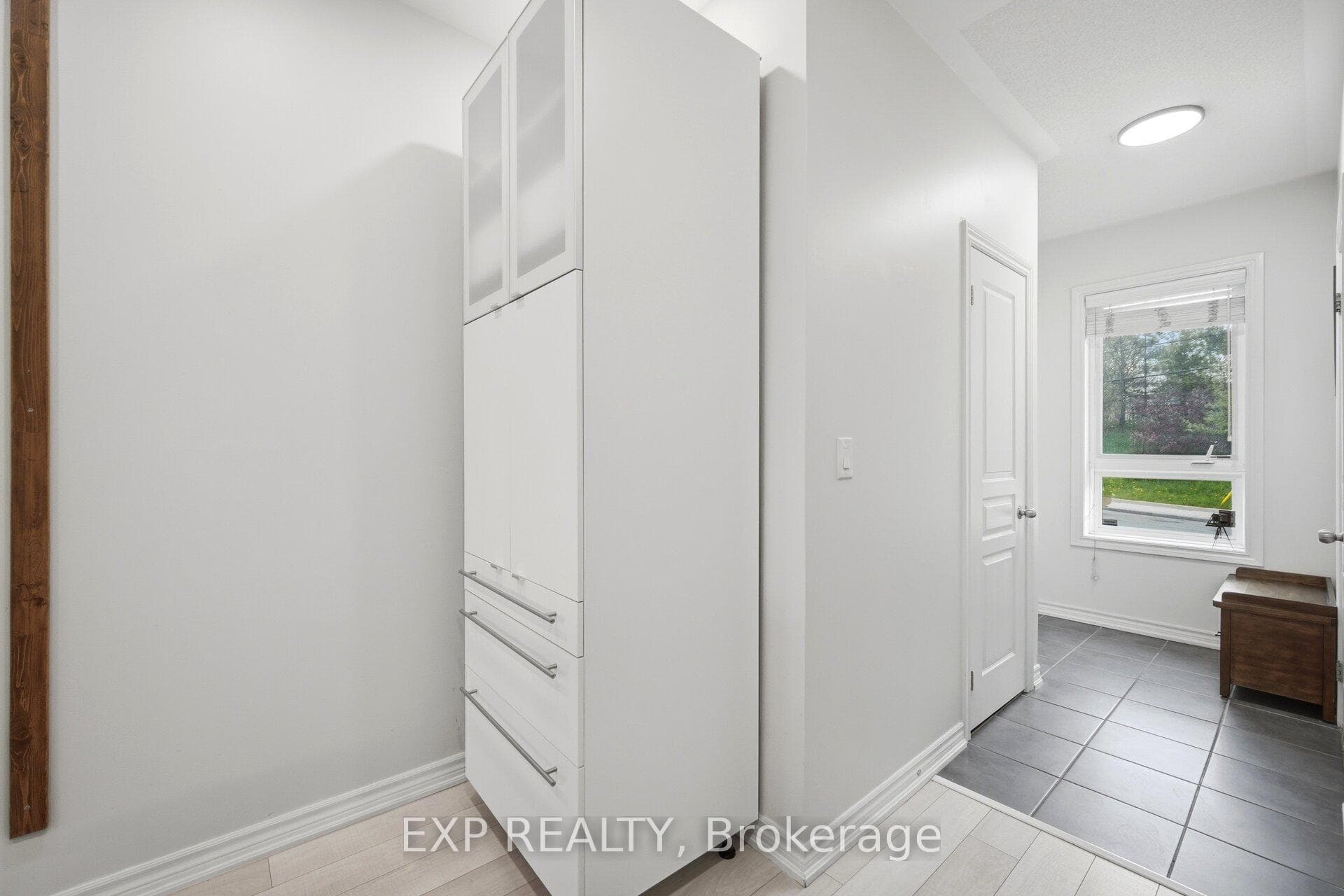110 Caledonia Park Road Unit 2 - Condo photo 10 of 38 in Keelesdale / Eglinton West, Ontario