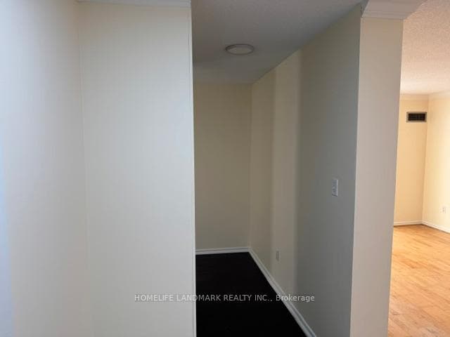 30 Malta Avenue Unit 305 - Condo photo 3 of 33 in Brampton, Ontario