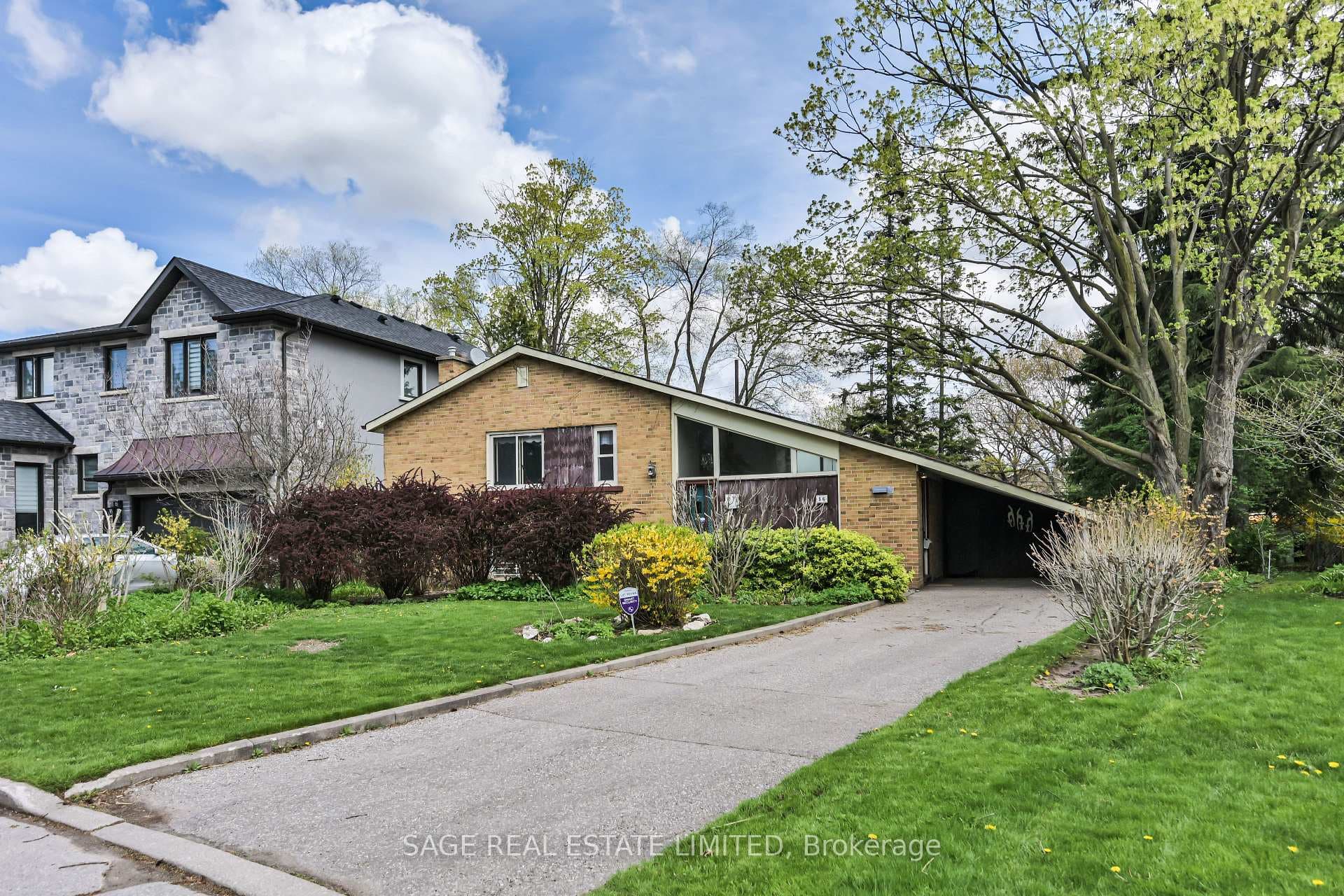 56 Grangemill Crescent - Detached photo 3 of 35 in Don Mills / Parkwoods / Victoria Village, Ontario