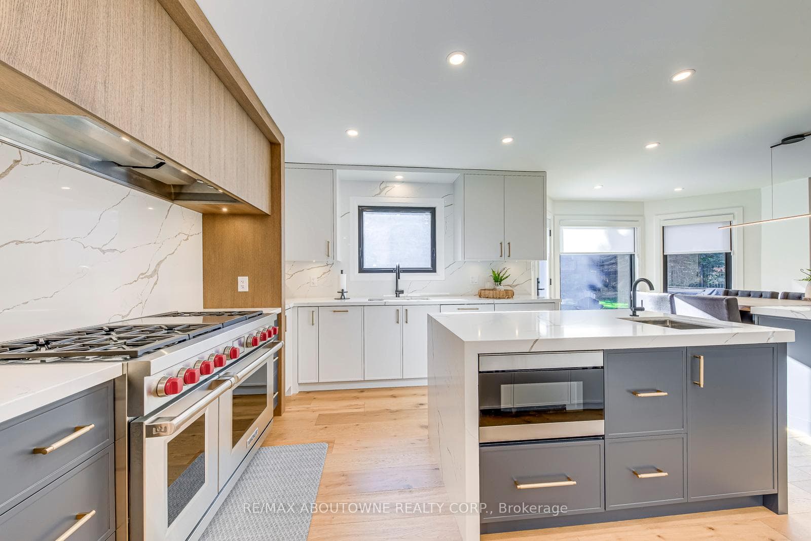 54 Deerview Avenue - Detached photo 18 of 50 in Hamilton, Ontario
