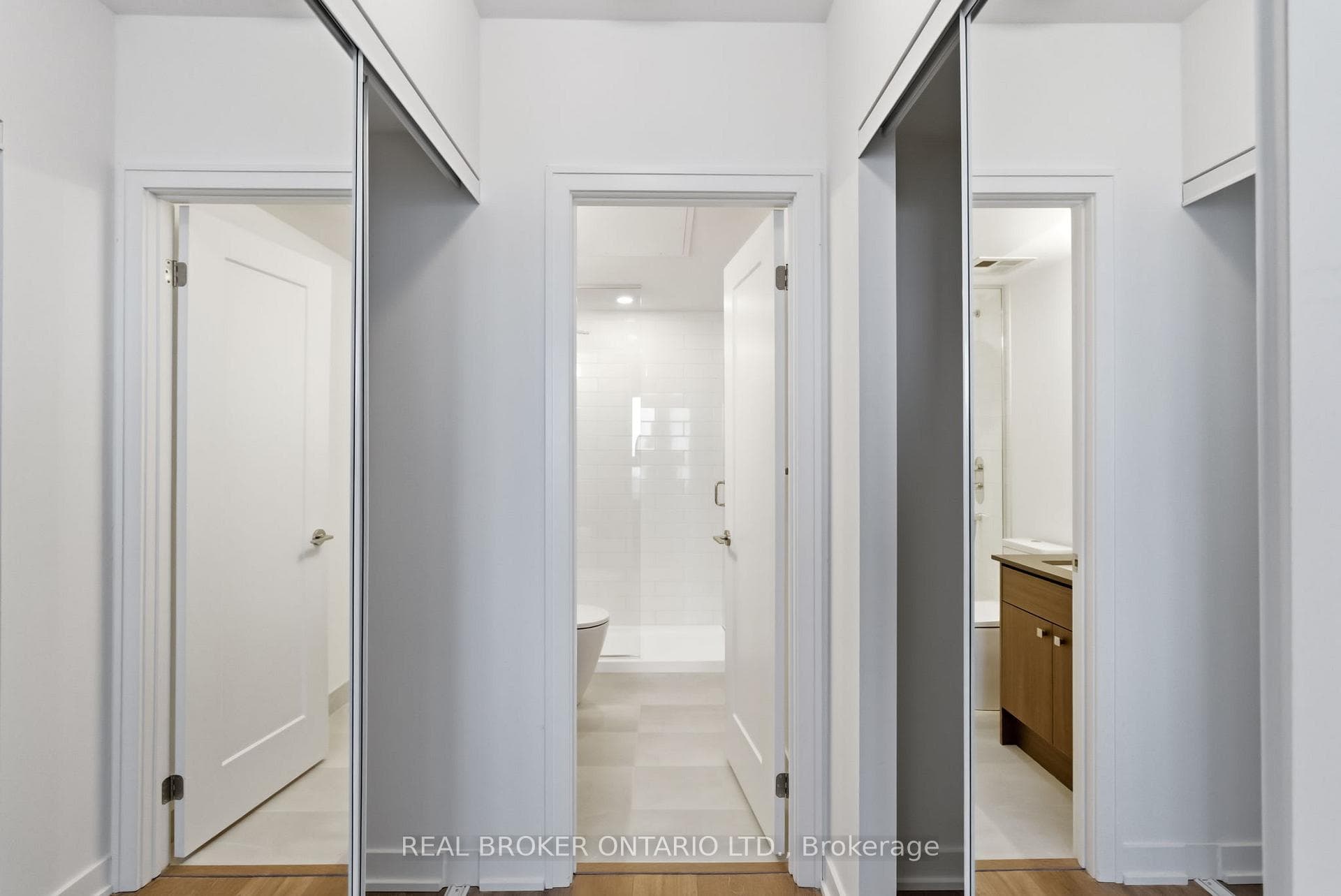 2 Manderley Drive Unit 912 - Condo photo 40 of 47 in Birch Cliff / Cliffside, Ontario
