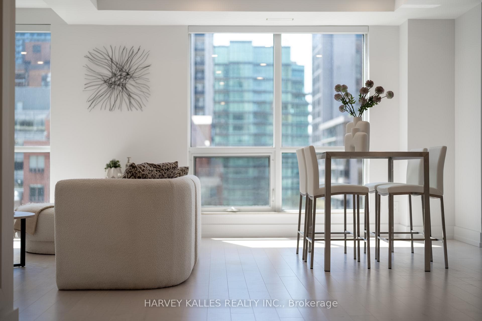 10 Bellair Street Unit 603 - Condo photo 23 of 38 in Annex / Yorkville / Summerhill, Ontario